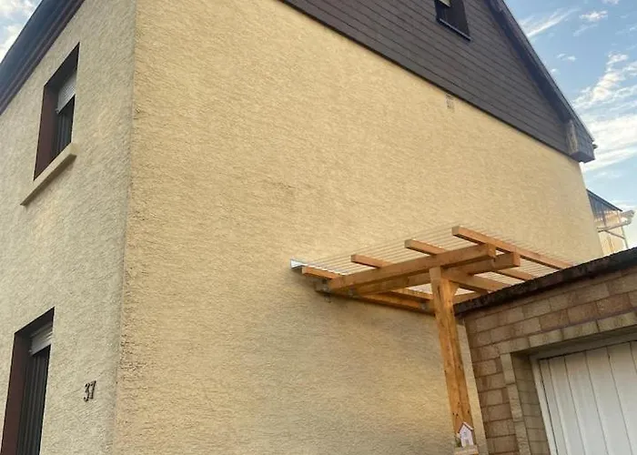 4 Mit Gemeinsam Dusche Und Kueche Апартаменты *